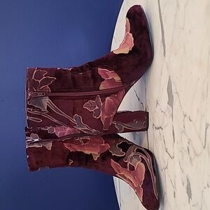 Steve Madden Elissa Boot